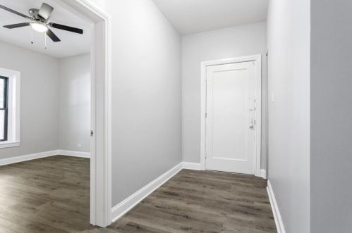 5103 Ingleside Ave, Chicago, IL 60615-4852