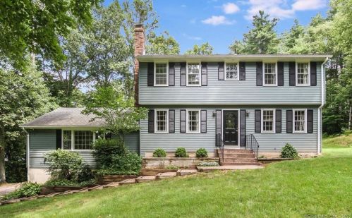 825 Neipsic Rd, Glastonbury, CT 06033-2566