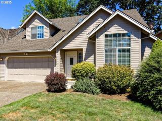 15016 Kenton Dr, Portland, OR 97224-7368