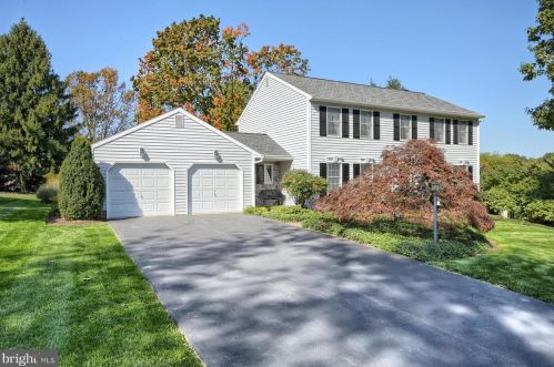 1712 Glenbrook Ave, Lancaster, PA 17603-4567