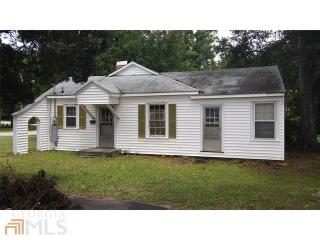 11 Gloria St, Hartwell, GA 30643-2256