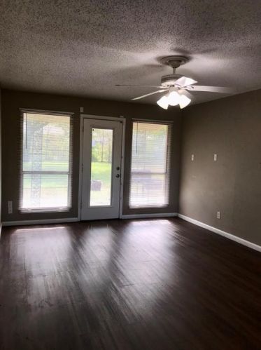 5413 Wedgwood Dr, Fort Worth TX  76133-2537 exterior