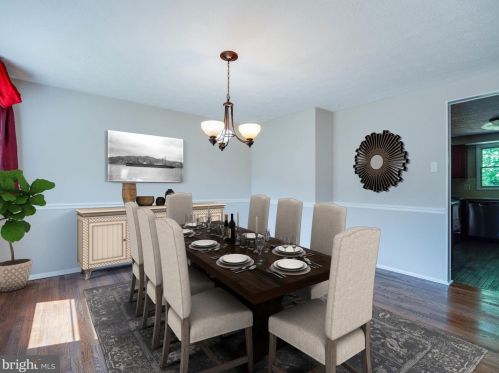 8468 Falling Leaf Rd, Springfield, VA 22153-2502