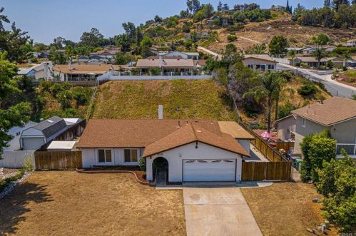 1359 Saddleview Ct, El Cajon, CA 92019-3123