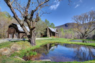 376 Buck Creek Church Rd, Highlands, NC 28741-8961
