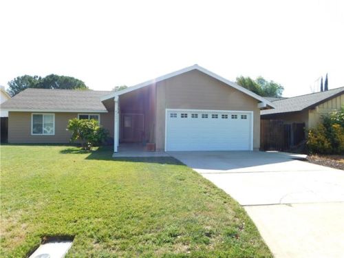 42690 Tierra Robles Pl, Temecula, CA 92592-2153