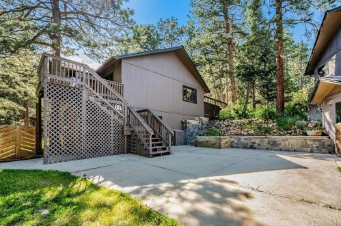 8147 Summit Dr, Morrison CO 80465-2452 exterior