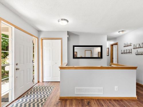 4697 141st St, Saint Paul MN  55124-7742 exterior