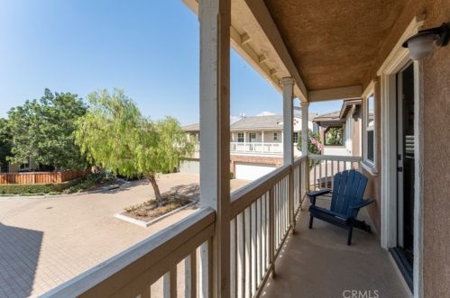 205 Sparkleberry Ave, Orange CA  92865-5012 exterior