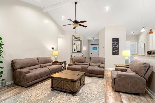 3010 Water Brk Dr, Conyers GA  30094-5630 exterior