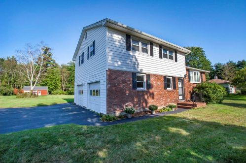 608 Hooksett Rd, Auburn, NH 03032-3915