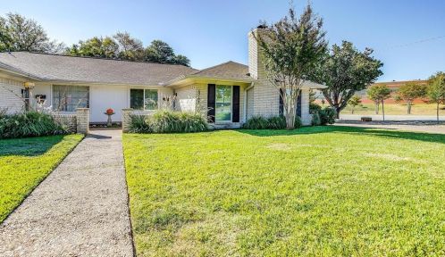 4761 Fieldcrest Dr, Fort Worth TX  76109-4619 exterior
