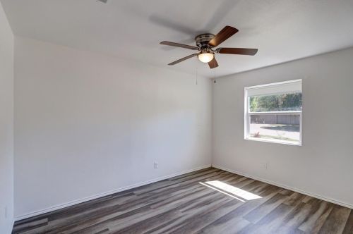 6301 Dream Ln, Fort Worth TX  76148-3308 exterior