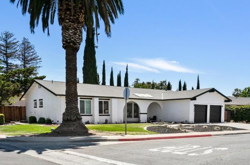 3630 Santos St, Turlock CA exterior