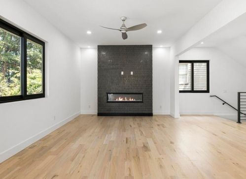 2374 Logan Cir, Atlanta GA  30318-2855 exterior