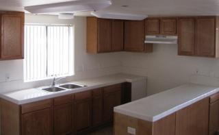 302 Laurel Ave, Lompoc CA  93436-5941 exterior