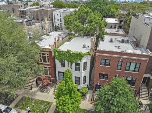 1527 Claremont Ave, Chicago IL  60622-8817 exterior
