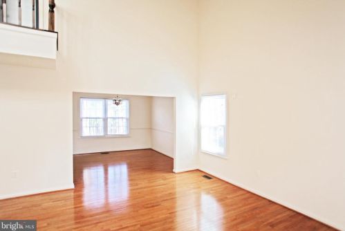 9702 Walthorne Ct, Springfield VA  22015-4044 exterior