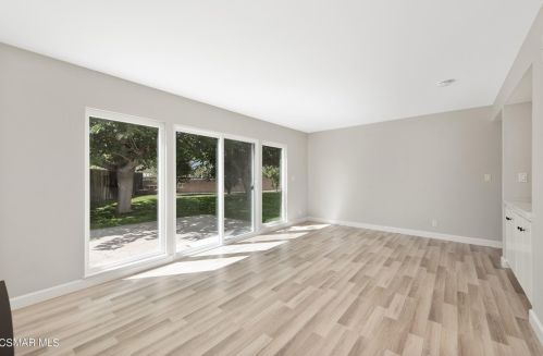 2904 Galena Ave, Simi Valley CA  93065-2714 exterior