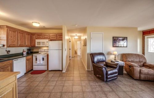 1256 Kentucky Town Rd, Whitewright TX 75491-3502 exterior