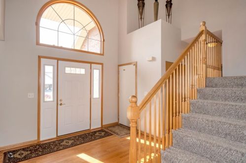 860 Willowfield Rd, Mokena, IL 60451-1520