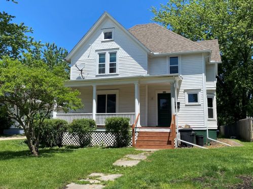 537 Lincoln St, Hollowayville, IL 61356-2244