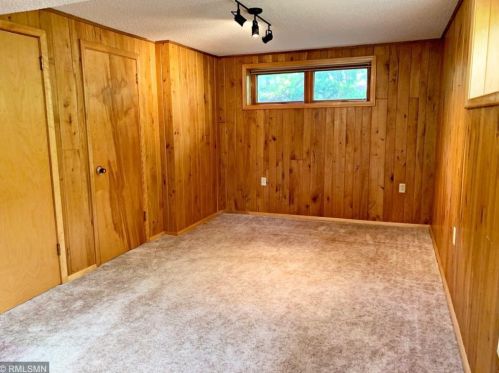 375 Floral Ave, Saint Paul MN  55126-5331 exterior
