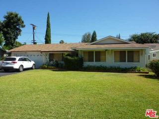 20259 Kinzie St, Chatsworth, CA 91311-5433