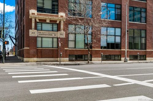 2000 Arapahoe St, Denver CO  80205-2546 exterior