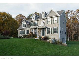 378 Birch Mountain Rd, Glastonbury, CT 06033-1904