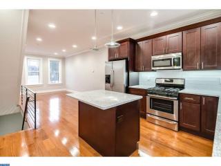 2019 Huntingdon St, Philadelphia, PA 19125-1424