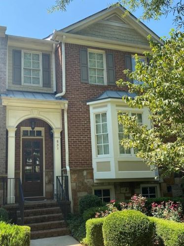 831 Mountain View Ter, Marietta GA  30064-2089 exterior