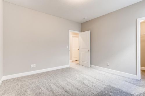 6531 Addison Way, Aurora CO 80016-4162 exterior