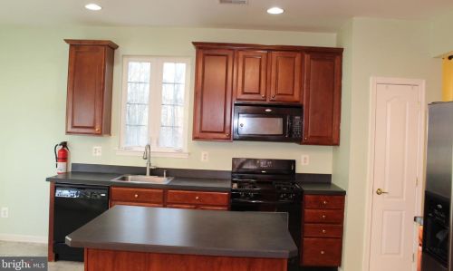224 Starboard Way, Mount Laurel NJ  08054-6113 exterior