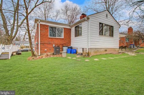 1601 Sanford Rd, Silver Spring MD 20902-4007 exterior