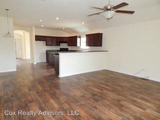 2256 Old Leonard St, Fort Worth TX  76119-5542 exterior