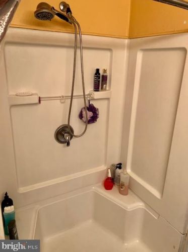 2255 37 St, Camden NJ 08110-2211 exterior