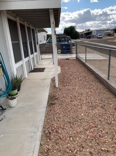 1241 Riverview Ln, Chemehuevi, CA 92363-4208