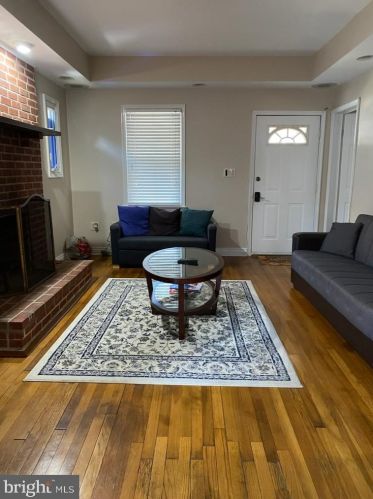 748 Thayer Ave, Silver Spring MD  20910-4524 exterior