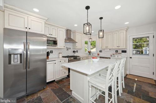 248 Strawbridge Ave, Camden NJ  08108-1809 exterior