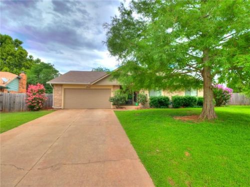 1400 Jupiter Ct, Edmond, OK 73003-6022