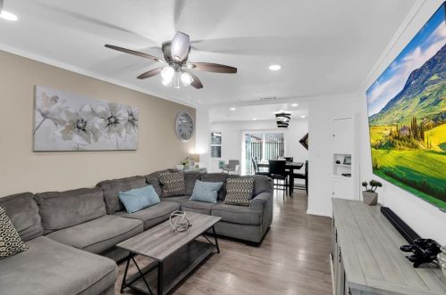 408 Highland Park Dr, Irving TX  75061-6742 exterior