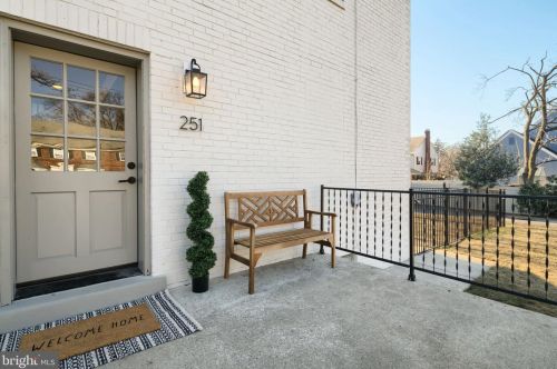 251 Crystal Lake Ave, Tavistock, NJ 08033-3200