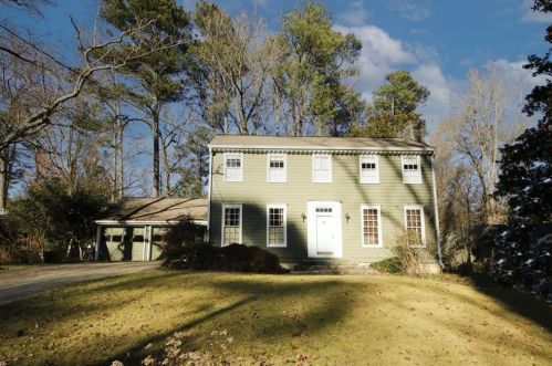 1854 Chancery Ln, Atlanta, GA 30341-1008
