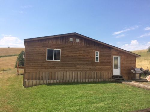1027 Clanton Ln, Harvard, ID 83834-9713