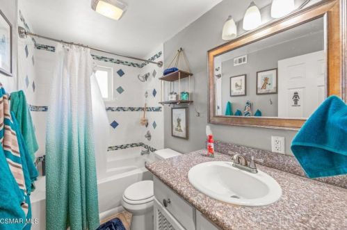 2272 Morley St, Simi Valley CA 93065-3631 exterior