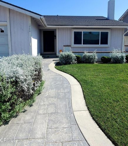 1000 Kumquat Pl, Oxnard, CA 93036-1534