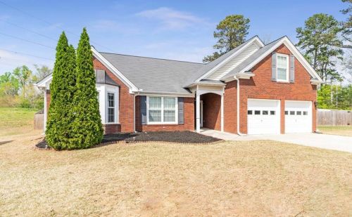 2810 Victoria Park Dr, Buford, GA 30519-4171