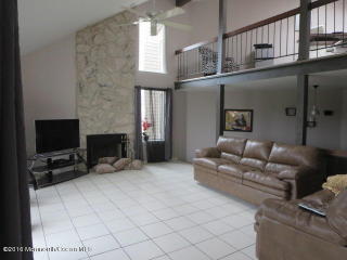 85 Cotswold Cir, Tinton Falls NJ  07712-2648 exterior