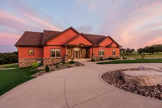 2625 Jarvis Ln, Adelphi, IA 50237-1264